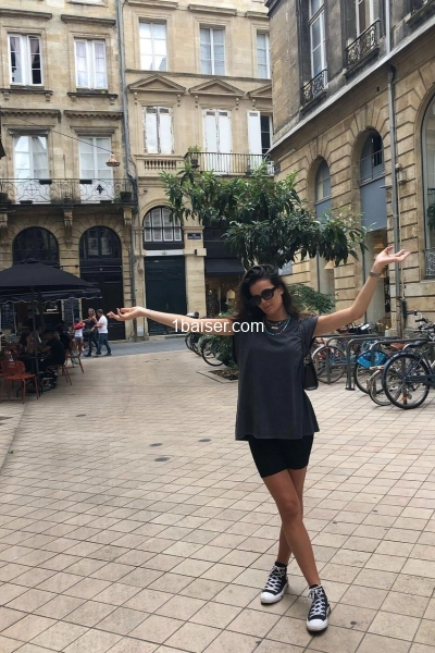 Jolie femme comme la rosé du matin — Escort Strasbourg (1)