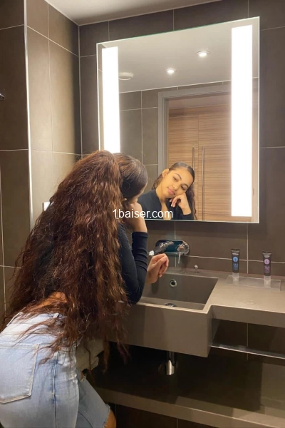 Rencontre sans tabous  — Escort Vannes (1)