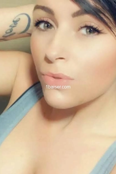 Disponible pour vos plaisirs — Escort Bordeaux (1)