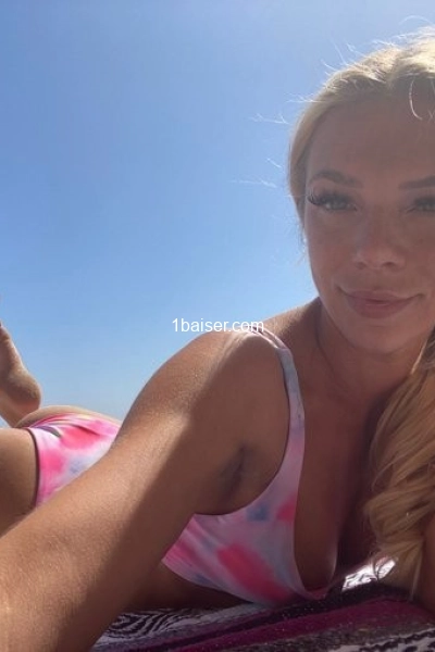 Bien et service  — Escort Yonne (1)