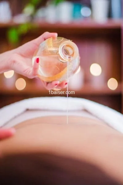 MASSAGEM CORPS A CORPS — Escort Paris
