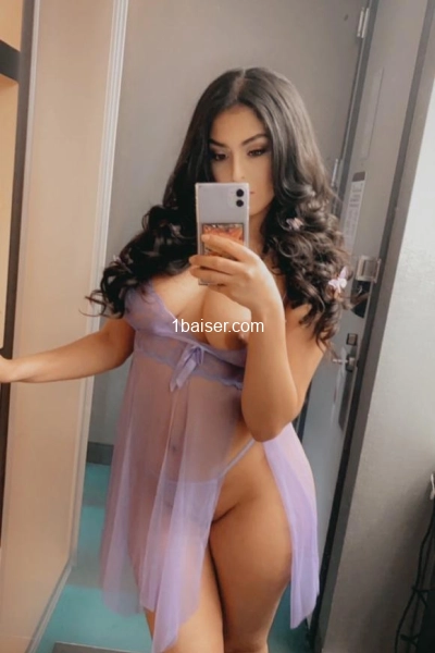 BELLE FLEURE FONTAINE A ENVIE 