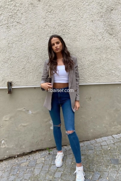 Houla — Escort Haut Rhin (1)
