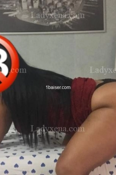 DEUX   CHARMANTE BRESILIENNE 