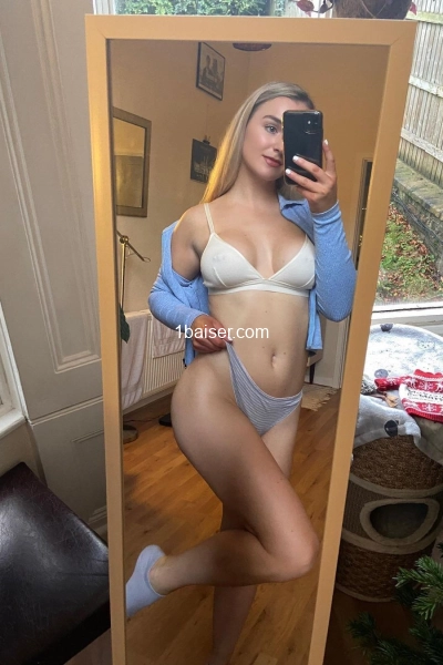 Rose — Escort Haute Savoie (1)