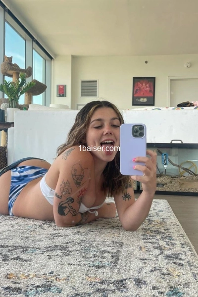 Jeune coquine en chaleur libre  — Escort Orléans (1)