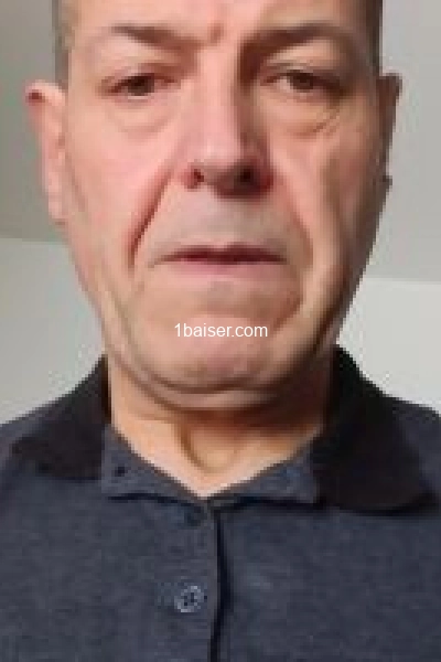 bruno homme 58 ans cherche a rencontrer femme brune escort girl