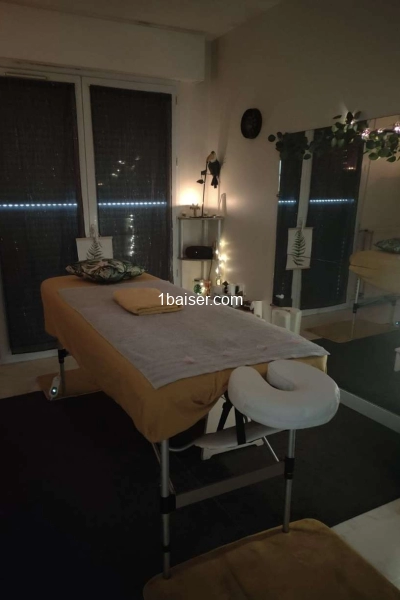 Massage naturiste tantrique sensuel 