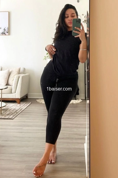 Dispo sur télégramme. @danishana