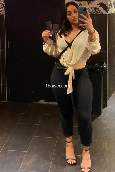 Dispo sur télégramme. @danishana