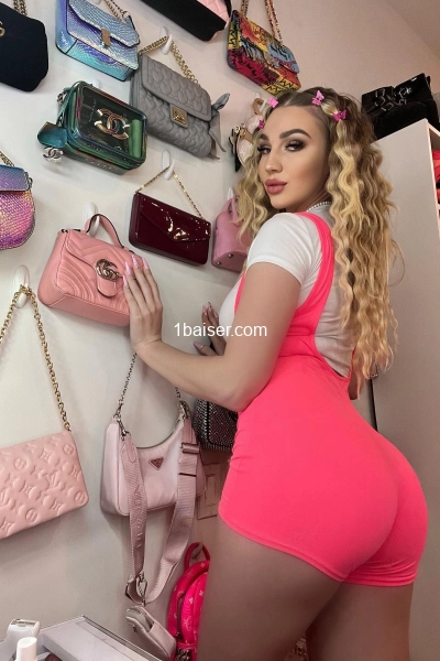 CAROLLLLE — Escort Lille (1)