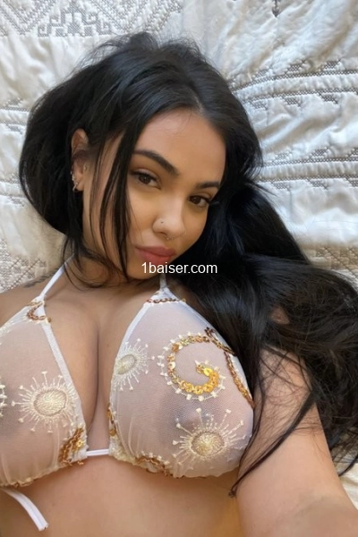 Escorte girl Romanienne — Escort Haute Marne (1)