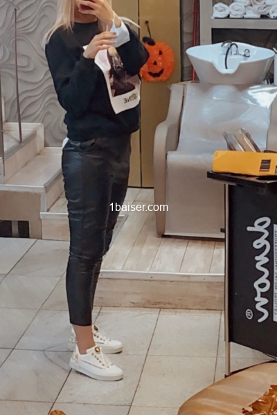 Une-fille-seduisante — Escort Paris (1)