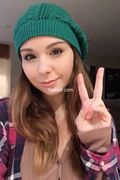 Disponible  — Escort Fort de France (1)