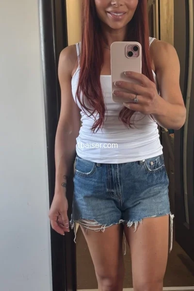 Alice Star — Escort in Marseille, Female (1/8)