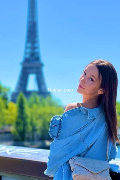 bkktap  — Escort Paris (1)
