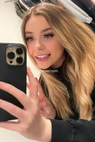 Oraline — Escort Abrest (1)