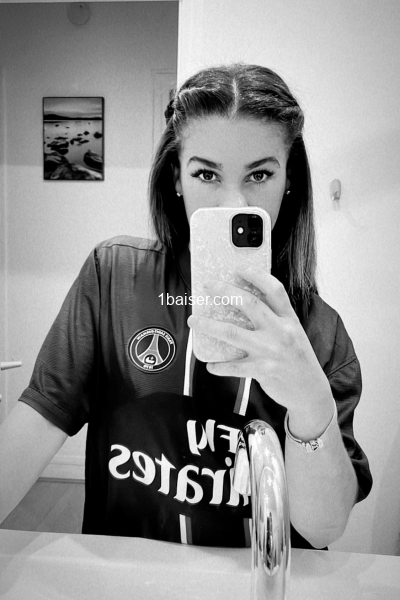 Courtisane Melinda 
