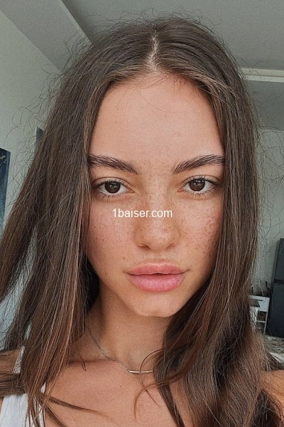 Emilie  — Escort Paris (1)