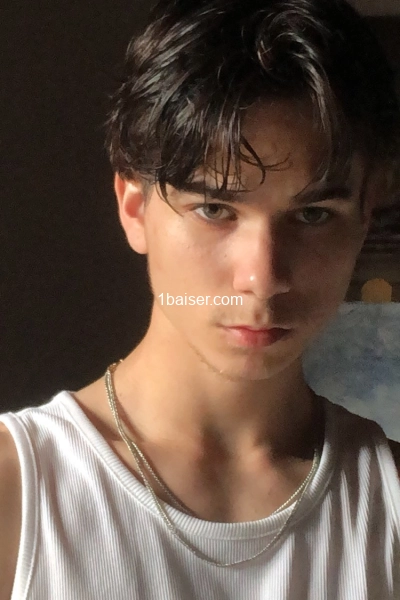 Dan  — Escort Bordeaux (1)