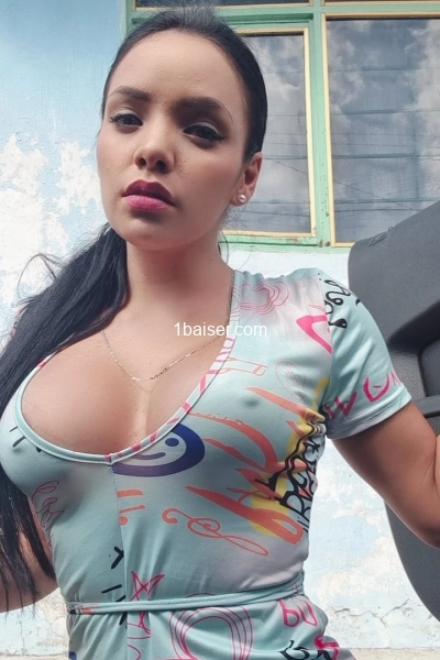 Ahuh Quin — Escort Paris (1)