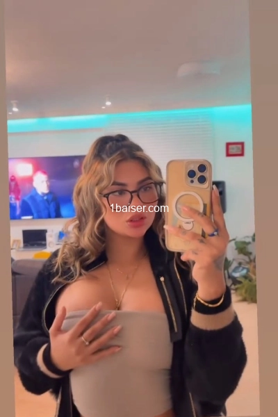 Henriette 28 — Escort Paris (1)