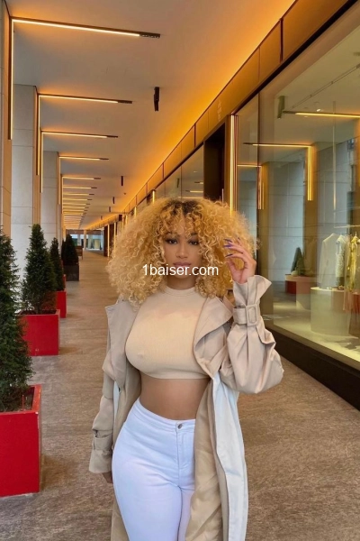 Carlie  — Escort Toulouse (1)