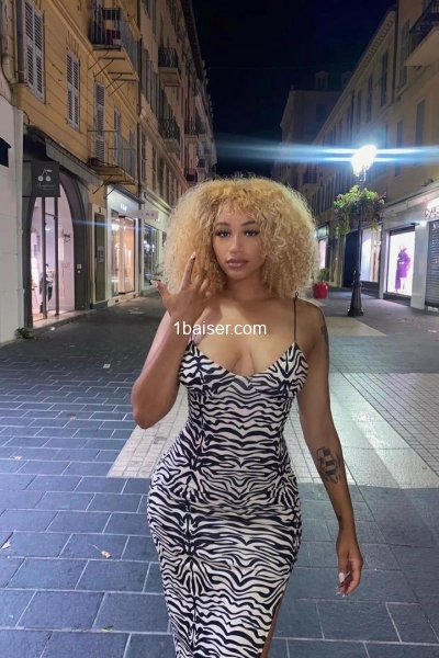 Rolande1 — Escort Tours (1)