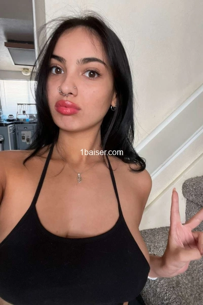 Ulcy — Escort Ajaccio (1)