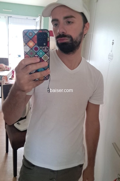 Escort à Angers : Prestation escort, Homme (2/2)